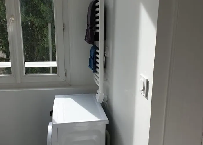 Meuble Tres Cosy A Proximite De Toutes Commodites Apartment Rouen