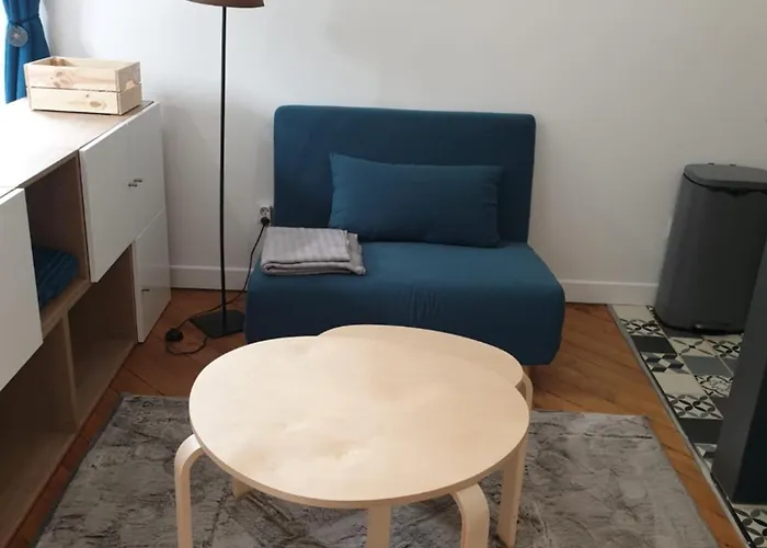 Meuble Tres Cosy A Proximite De Toutes Commodites *